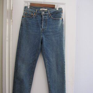 Levi's Medium Blue Wedgie straight fit button fly Jeans Size 27W x 28L